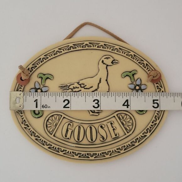 Trinity Pottery Glazed Ceramic Goose Wall Plaque - Picture 4 of 9